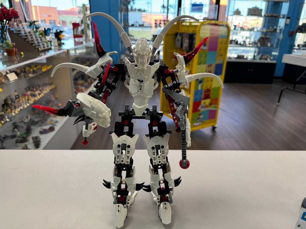 2283 Witch Doctor (Retired) (Previously Owned)