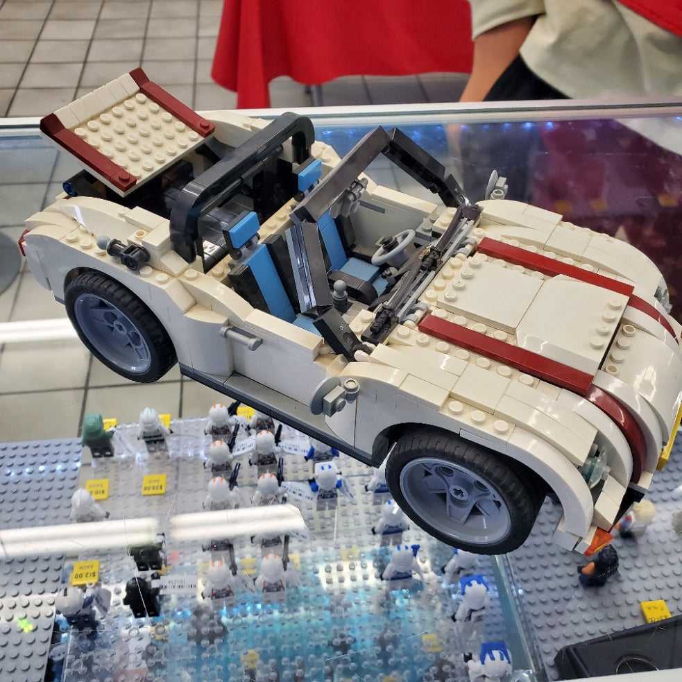 4993 LEGO Creator: Cool Convertible (Retired) (Previously Owned)