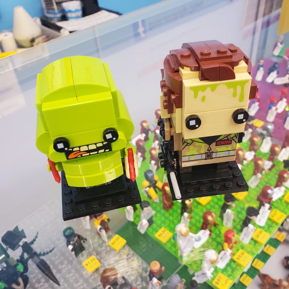 41622 Peter Venkman & Slimer (Retired) (Previously Owned)