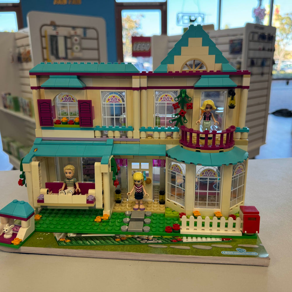 41314 Stephanie's House (Previously Owned) (Retired)
