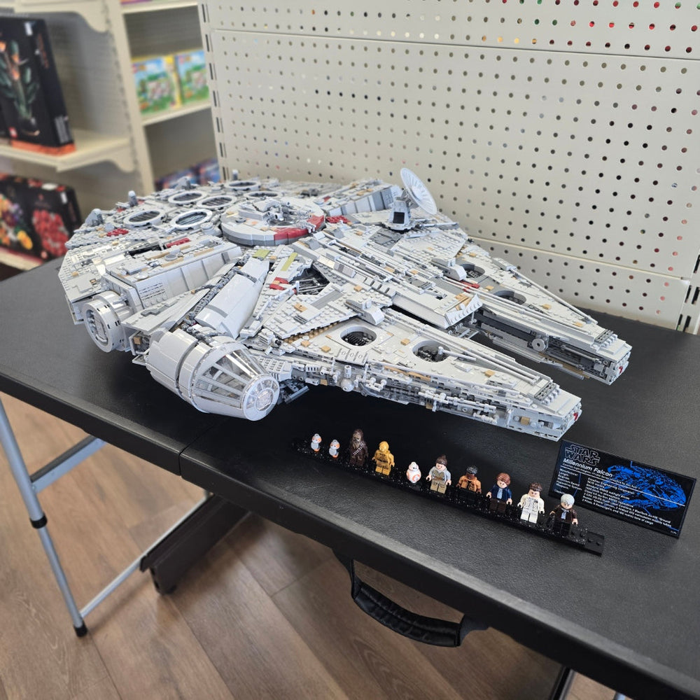 75192 LEGO Star Wars: Millennium Falcon - UCS (2nd edition) (Previously Owned)