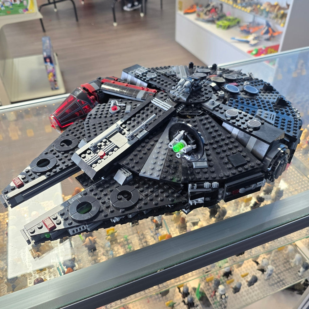 75389 The Dark Falcon (Previously Owned)