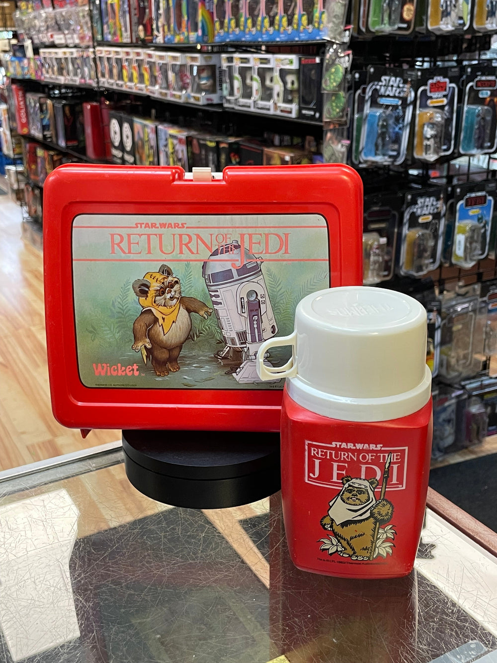 Wicket Return of the Jedi Plastic Lunch Box (Vintage Star Wars, Aladdin)