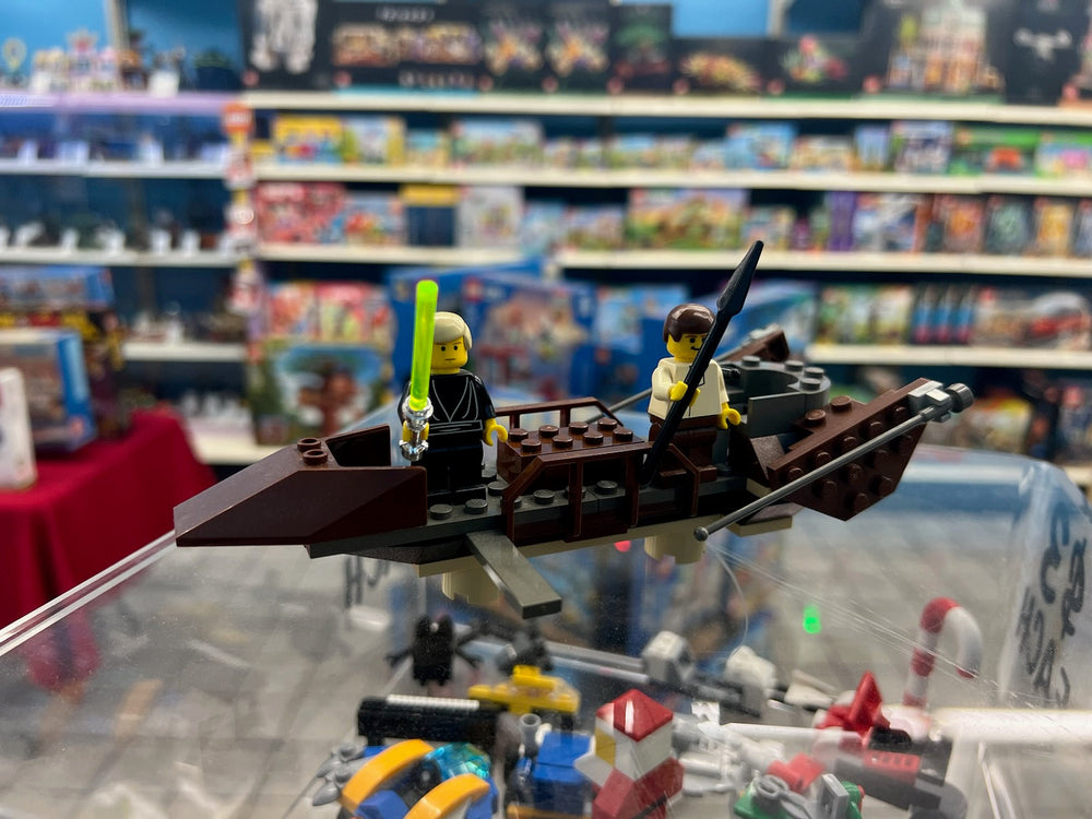 7104 LEGO Star Wars: Desert Skiff (Retired) (Previously Owned)