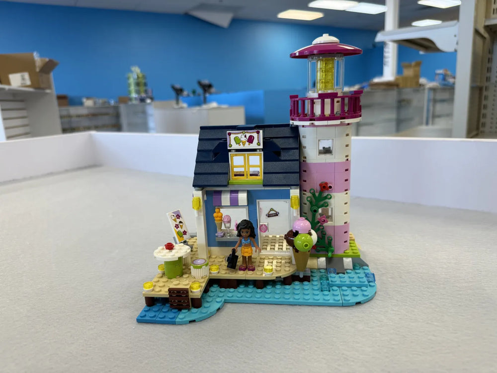 41094 Heartlake Lighthouse (Previously Owned)