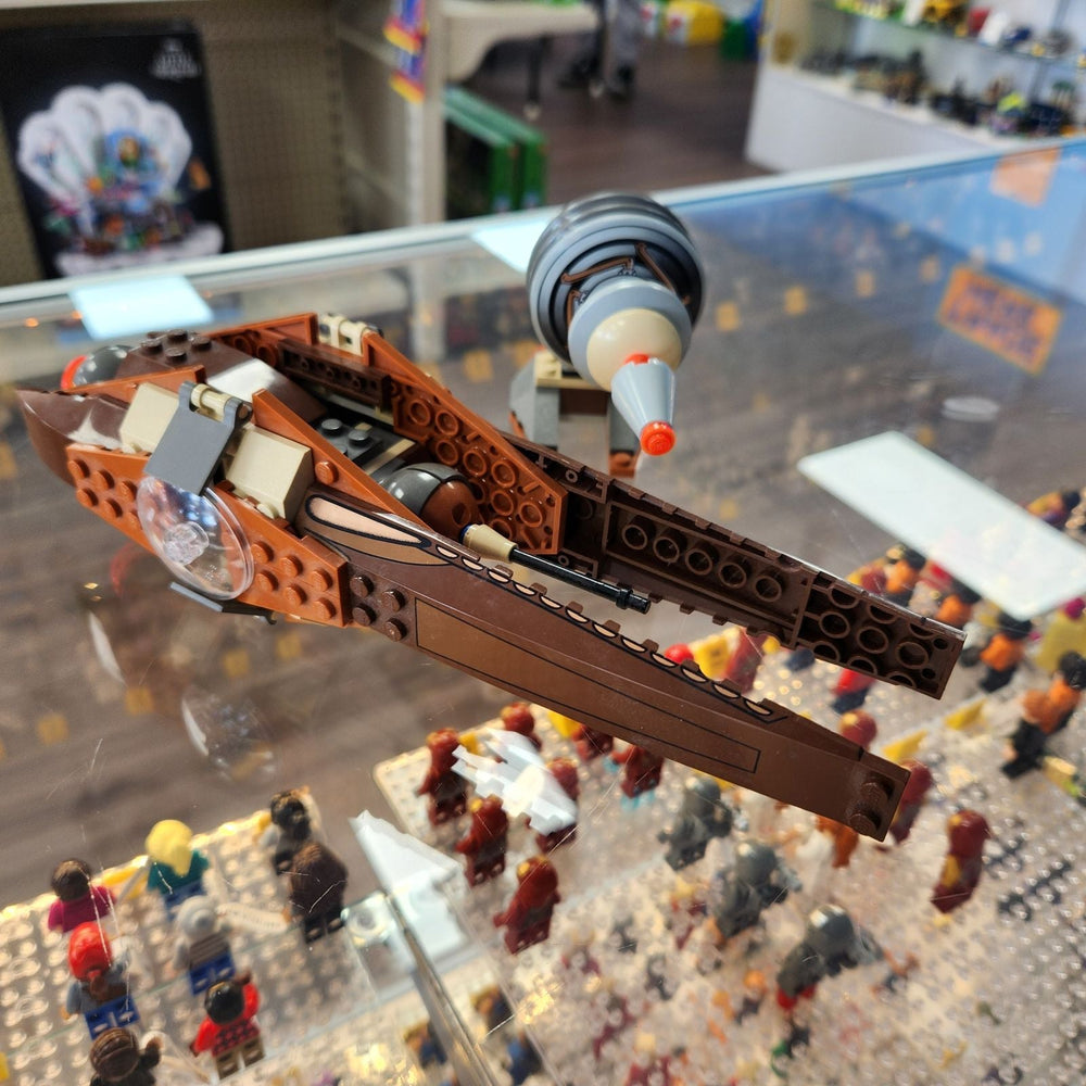 4478 Geonosian Fighter (Retired) (Previously Owned)