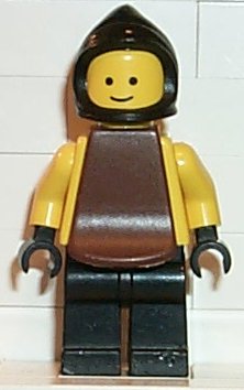 CAS089 Blacksmith - Black Legs and Hips, Yellow Torso and Arms