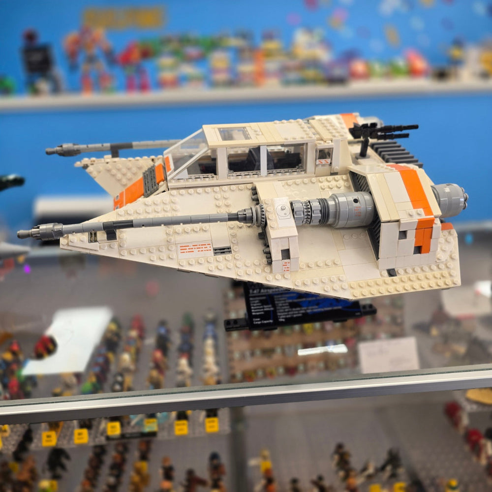 75144 Snowspeeder - UCS {2nd edition} (Retired) (Previously Owned)