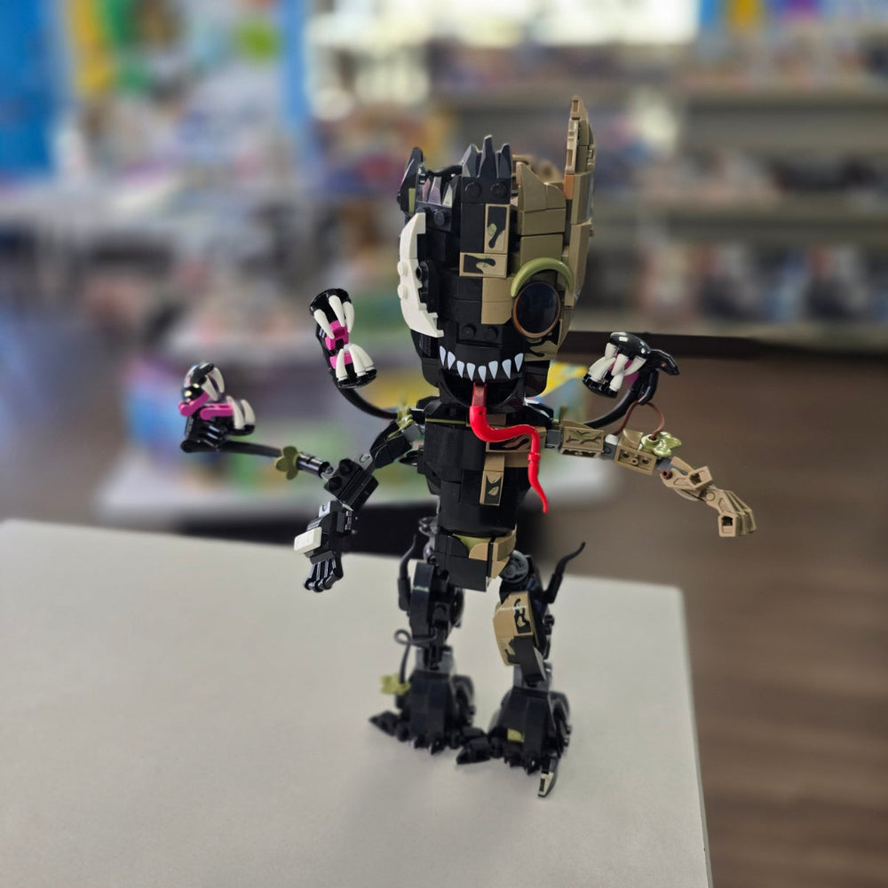 76249 Venomized Groot (Previously Owned)