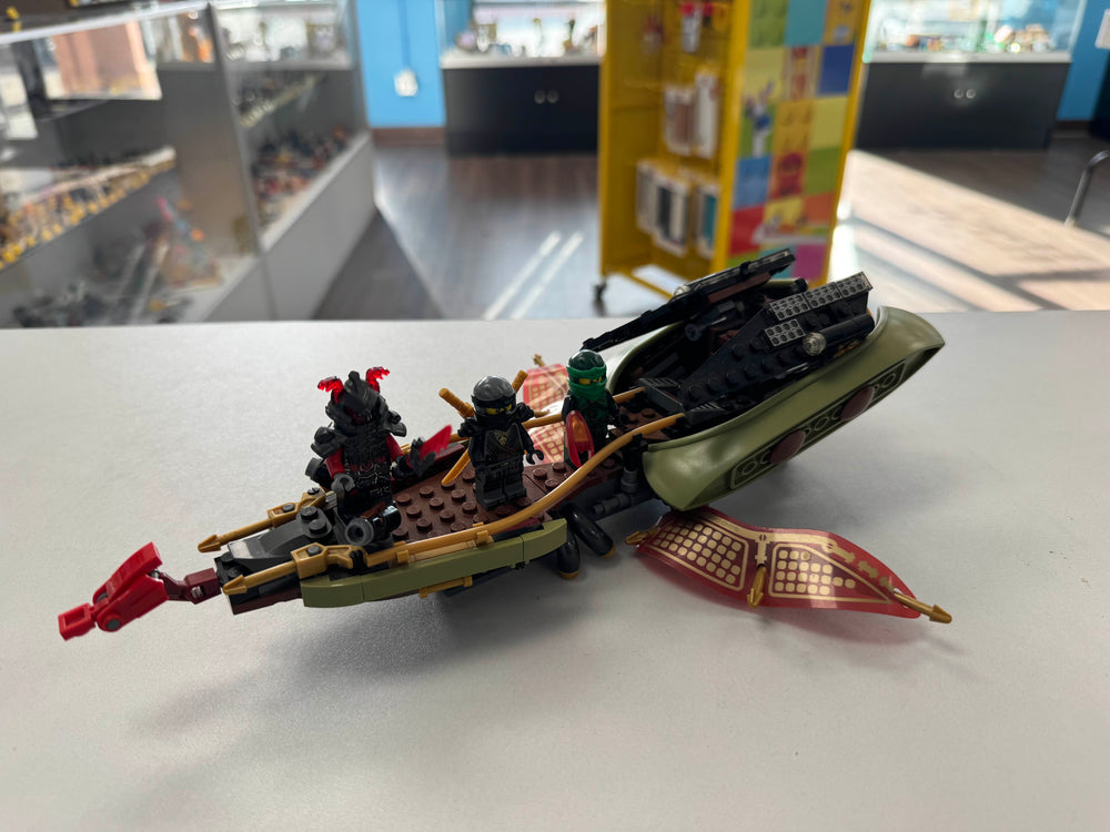 70623 Destiny's Shadow (Retired) (Previously Owned)