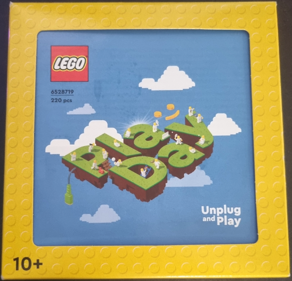 6528720 Unplug and Play: 2024 Playday set (Retired) (New Sealed)