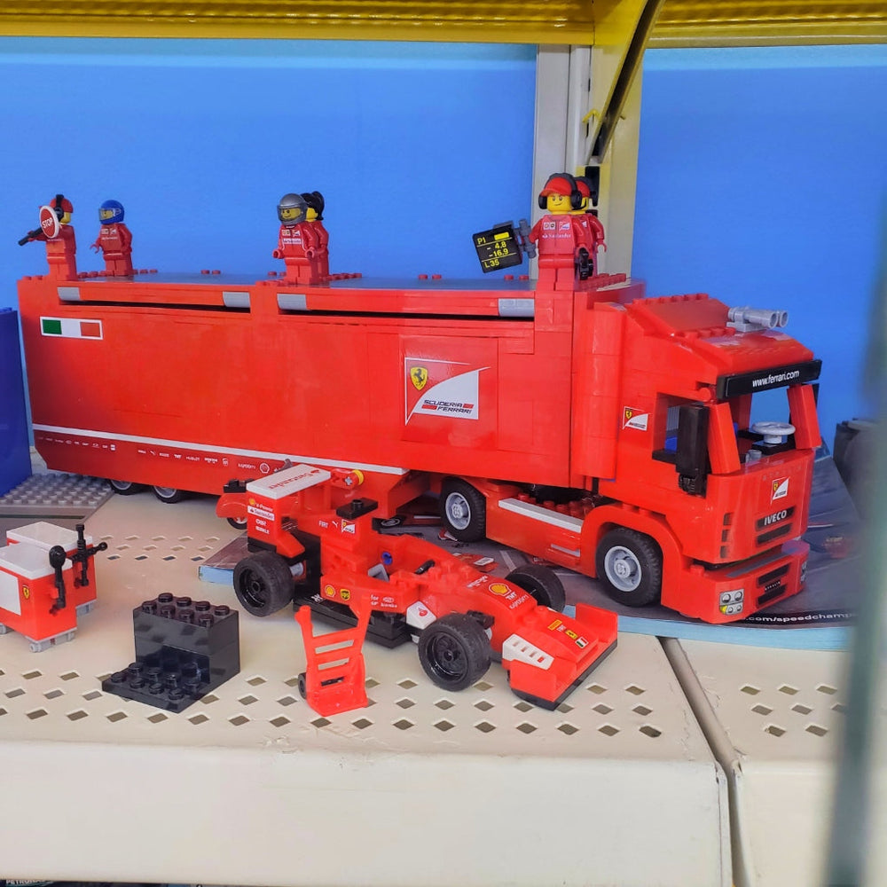 75913 LEGO Speed Champions: F14 T & Scuderia Ferrari Truck (Retired) (Previously Owned)