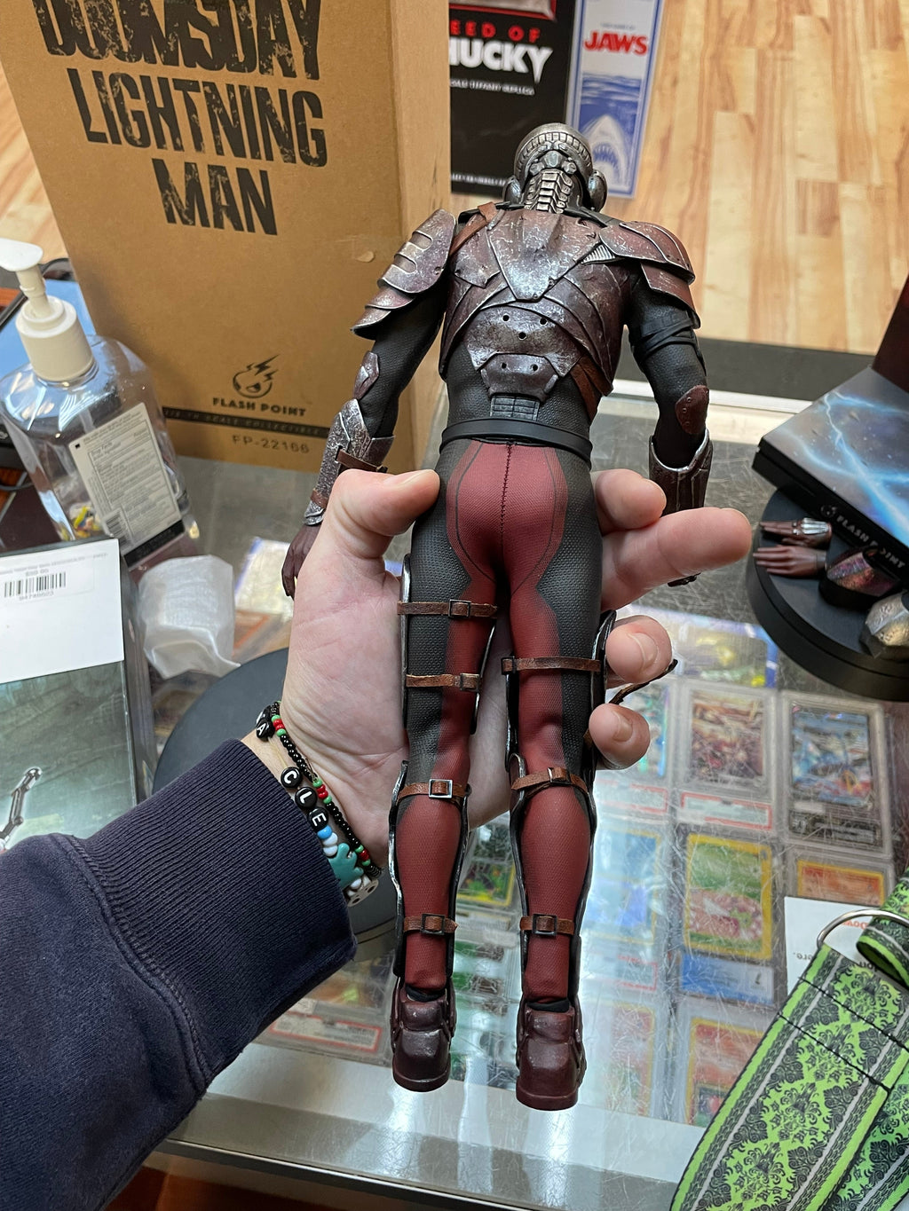 DoomsDay Lightning Man FP-22166 1/6 Scale (Flashpoint, Action Figure) COMPLETE product image 7, provided for visual