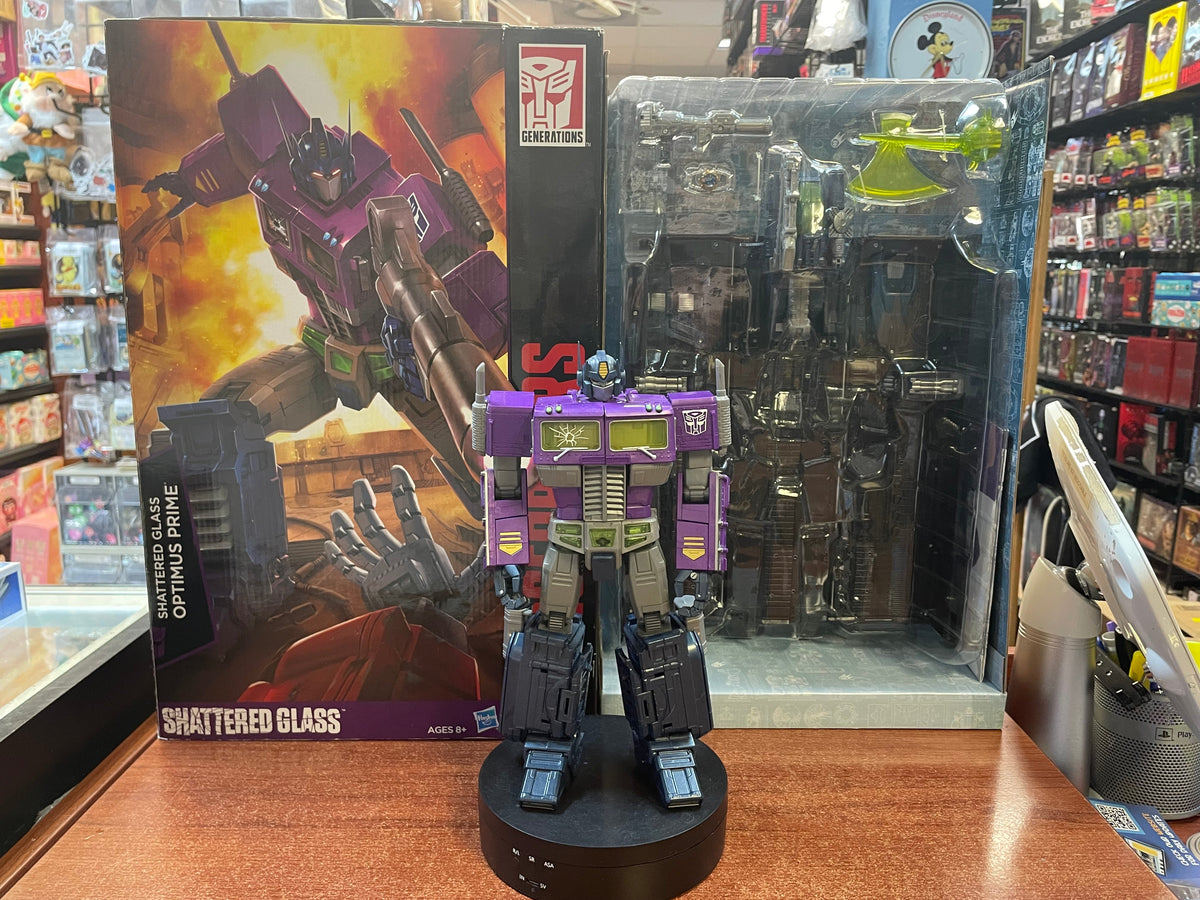 Shattered Glass Optimus Prime (Transformers Generations, Hasbro) **COMPLETE** product image 1, provided for visual reference
