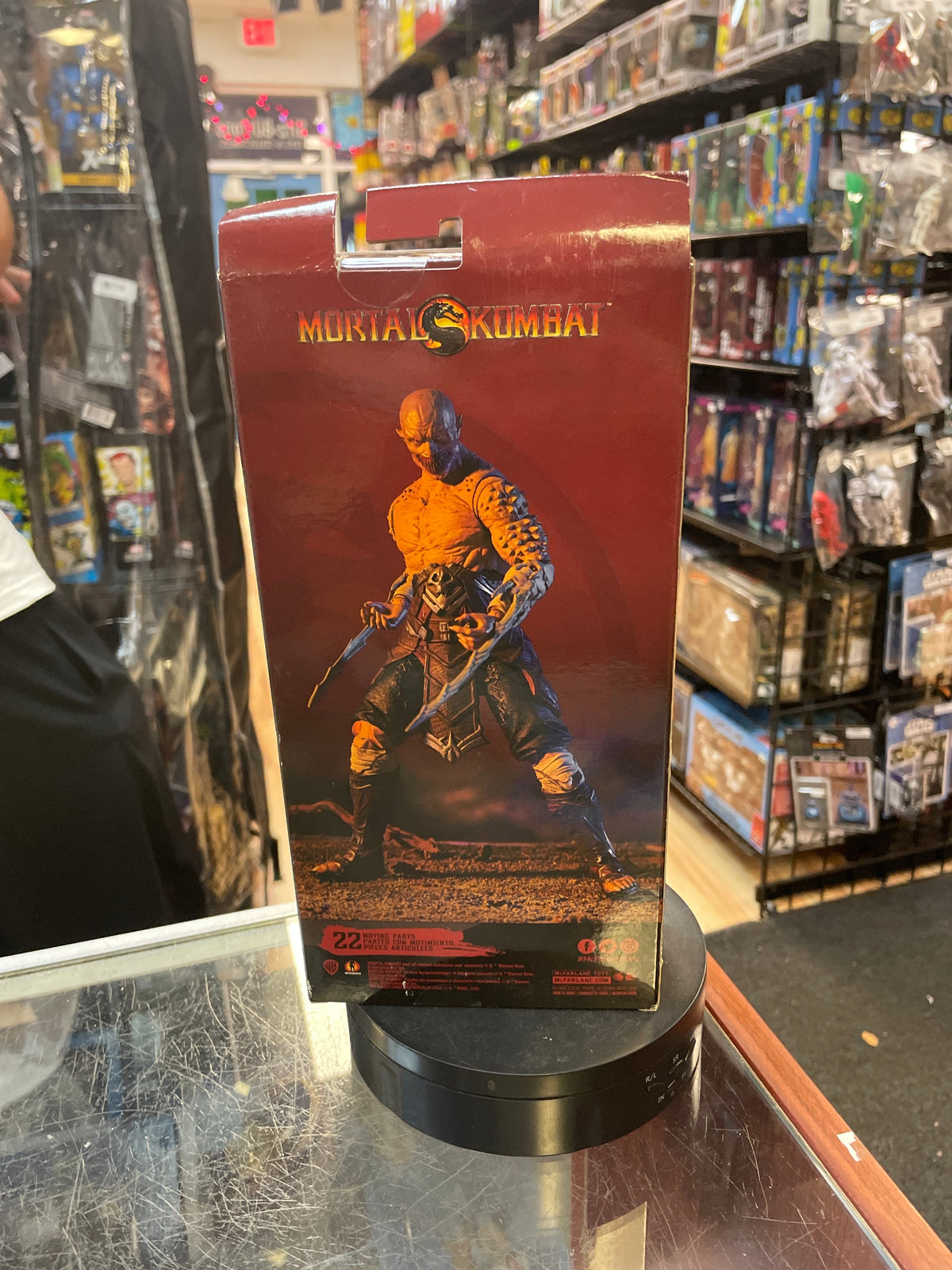 Baraka -Tarkatan Beefcake- (Mortal Kombat, McFarlane Toys) **SEALED** product image 2, provided for visual reference and