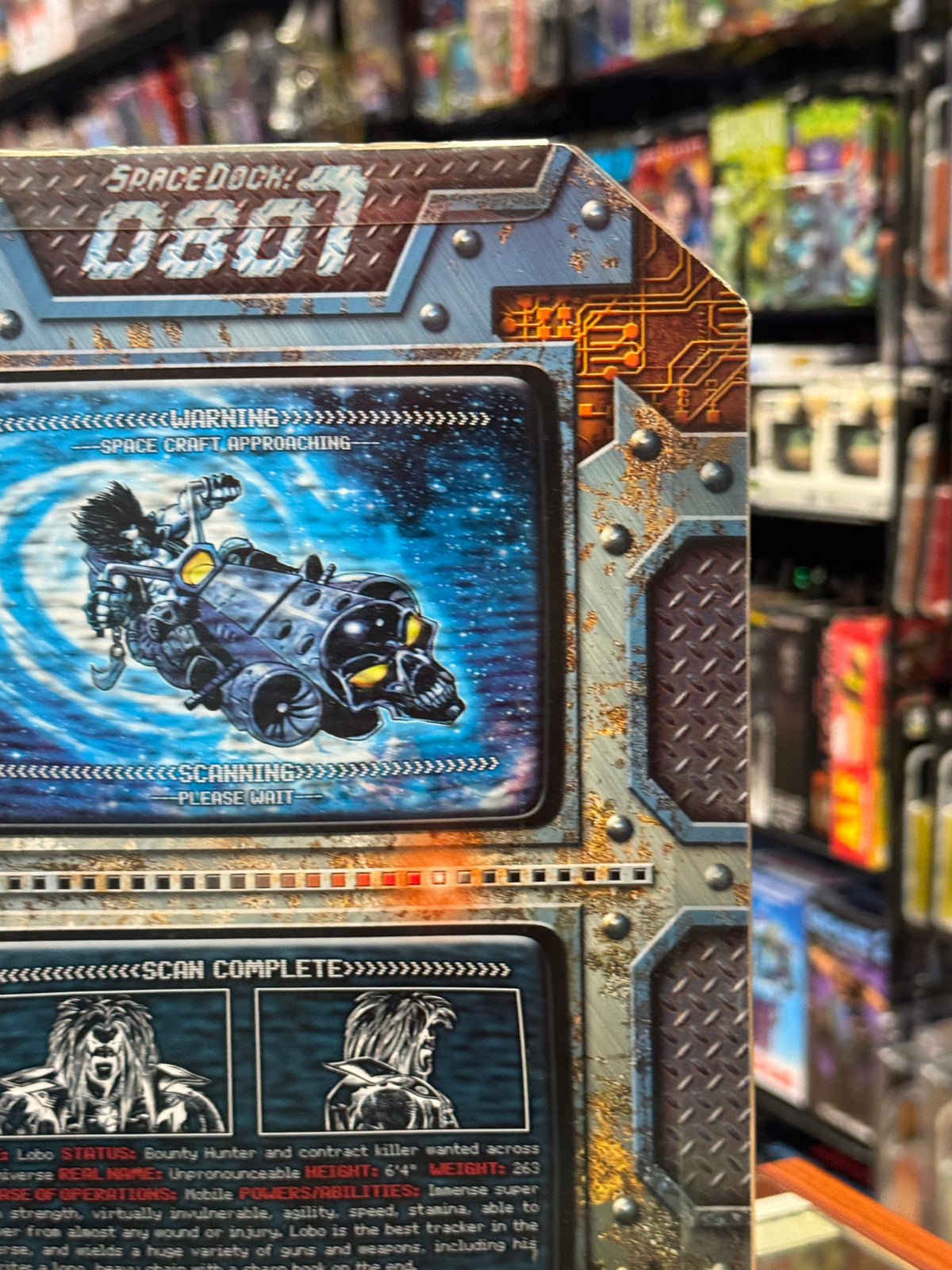 Lobo with Dog Deluxe (DC Classics Universe, Mattel) product image 8, provided for visual reference and product detail review