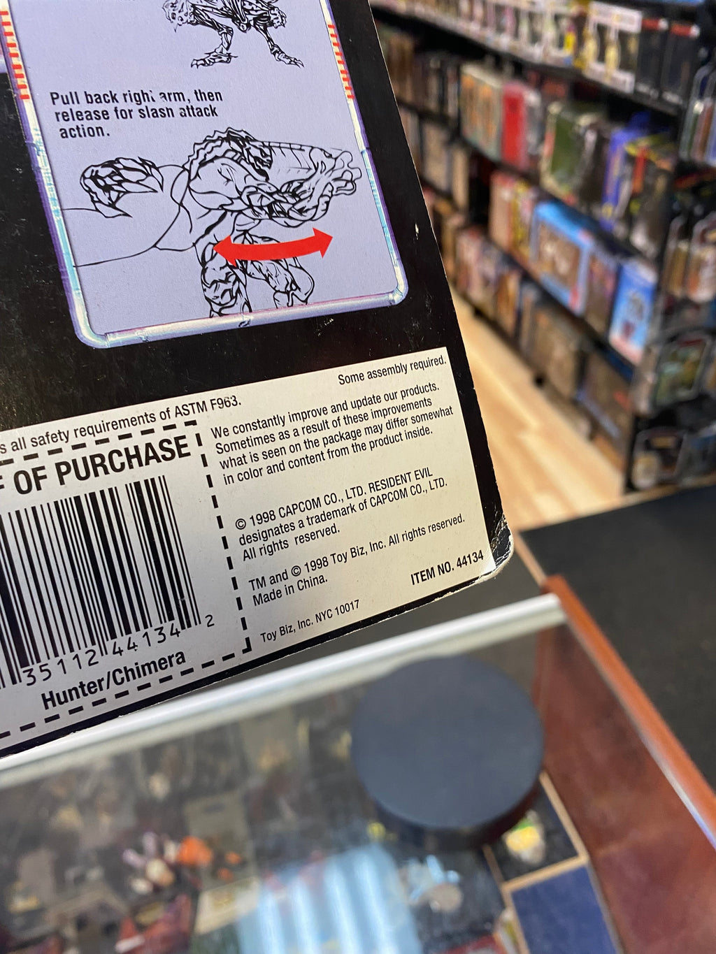 Hunter & Chimera (Vintage Resident Evil, Toybiz) SEALED product image 10, provided for visual reference and product detail