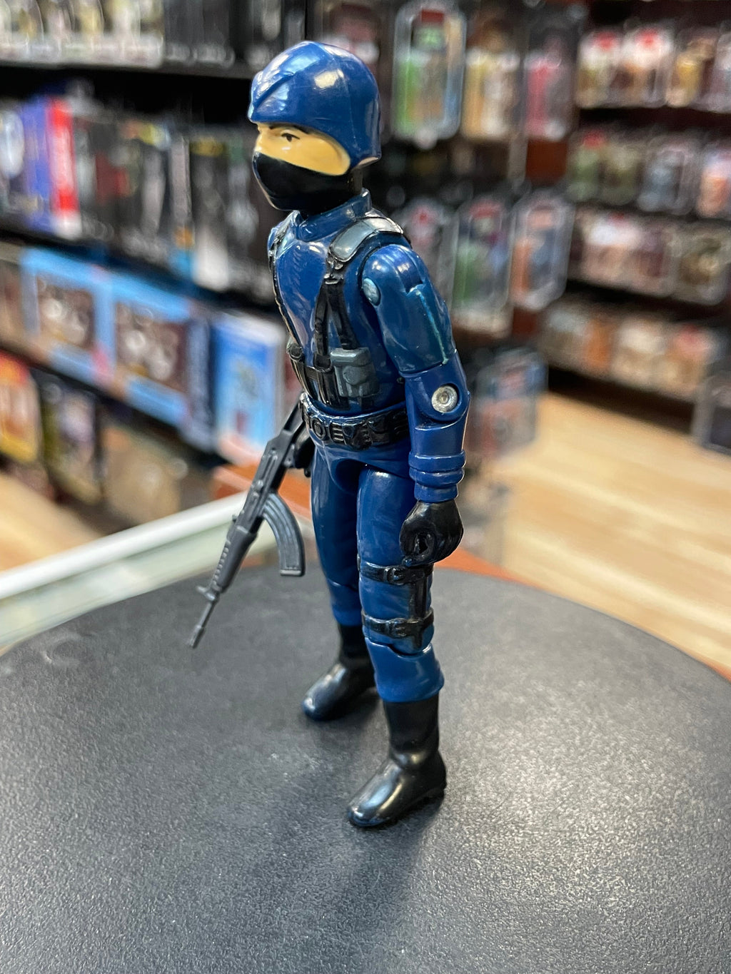 Cobra Officer with Grey Riffle 9977 (Vintage GI Joe, Hasbro) #9977 product image 3, provided for visual reference and