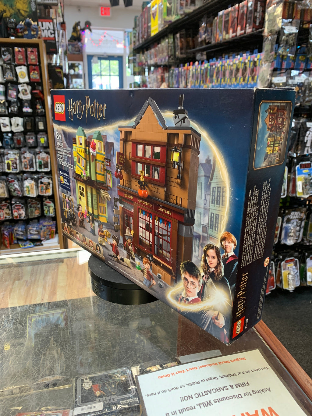 Quality Quidditch Supplies & Ice Cream 76452 (Lego, Harry Potter) SEALED product image 6, provided for visual reference and