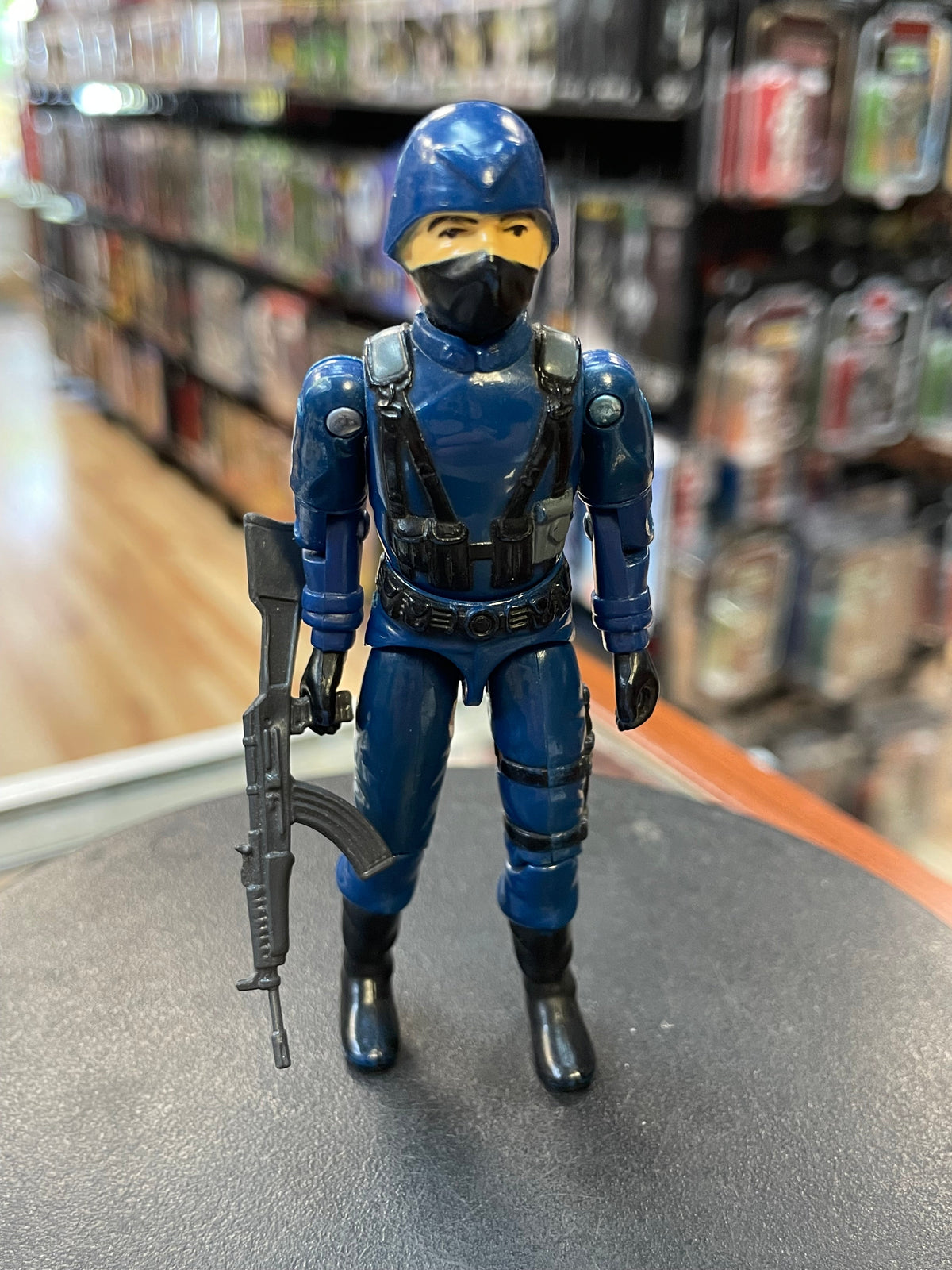 Cobra Officer with Grey Riffle 9977 (Vintage GI Joe, Hasbro) #9977 product image 1, provided for visual reference and