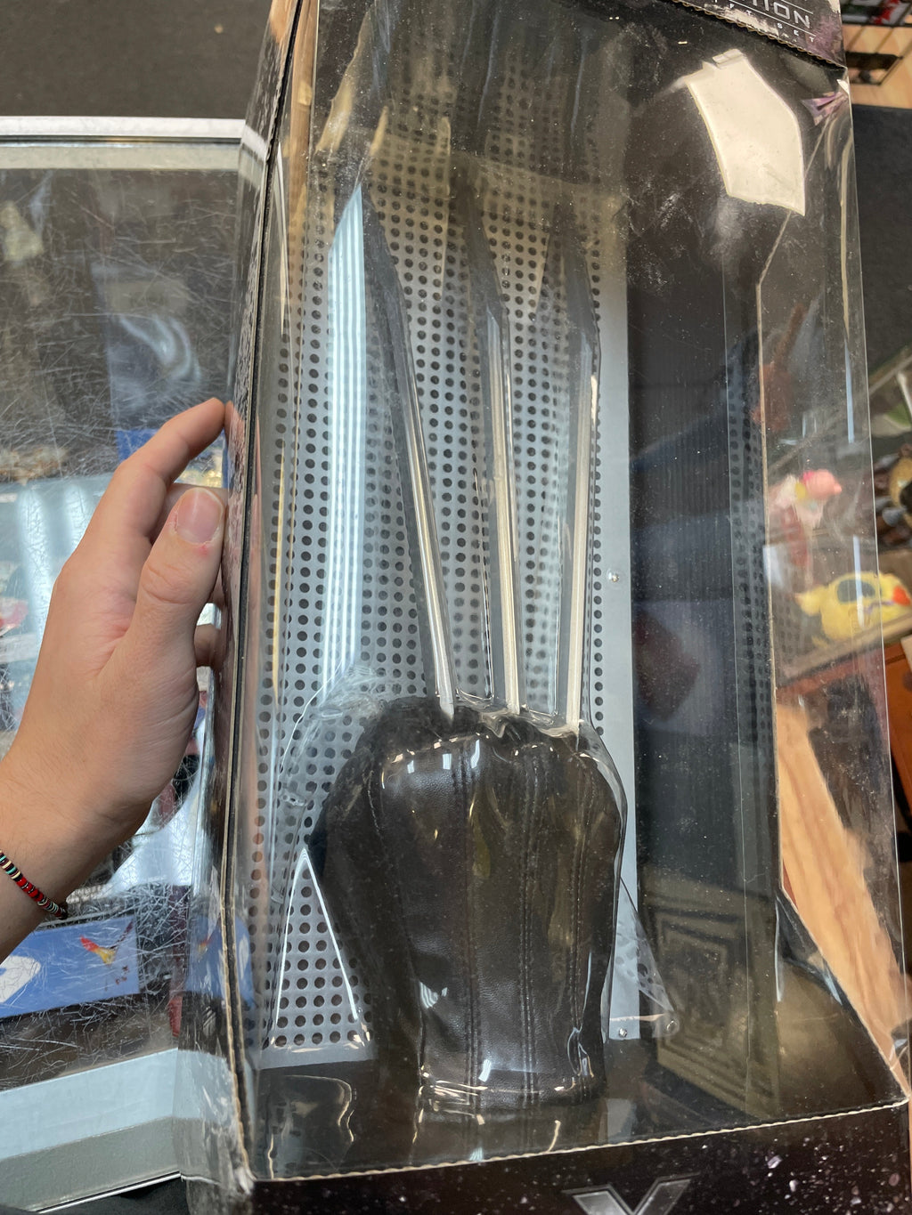 Wolverine Claws (Vintage Marvel, Adamantium Collection) **NEW** product image 5, provided for visual reference and product