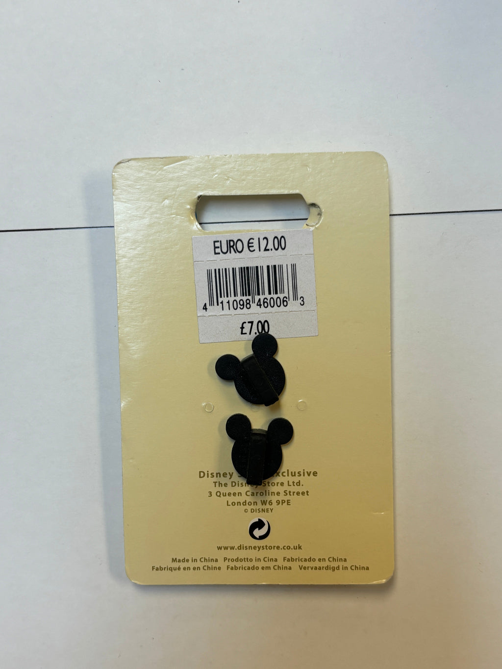 Oliver & Company Yellow Cab Pin (Disney UK, Pin Traders) LE 750 product image 2, provided for visual reference and product