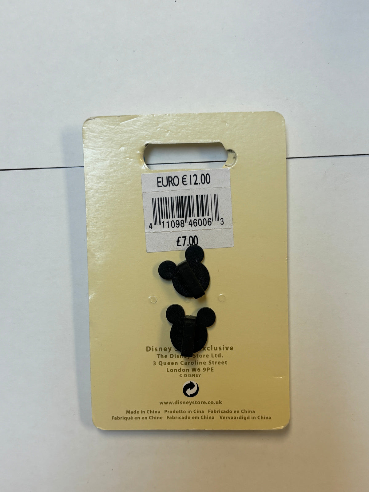 Oliver & Company Yellow Cab Pin (Disney UK, Pin Traders) LE 750 product image 2, provided for visual reference and product