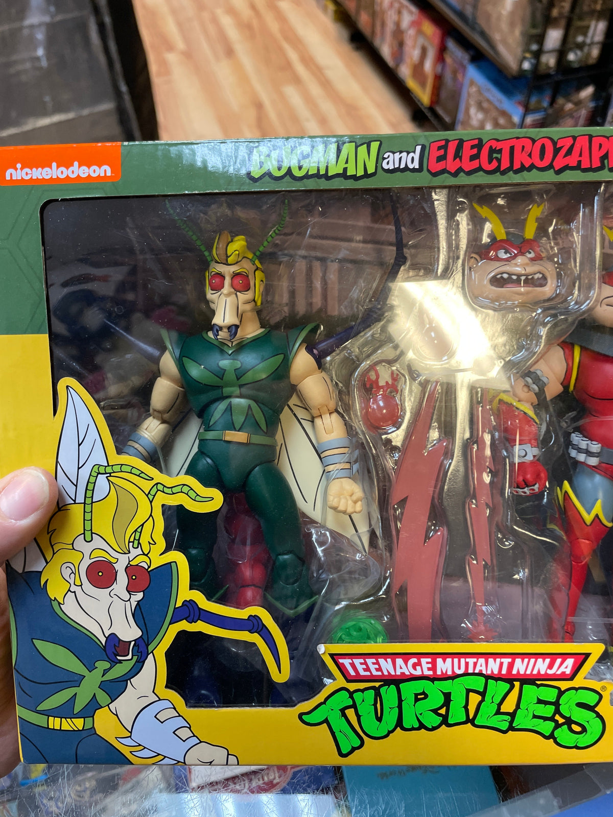 Bugman & Electrozapper (NECA, TMNT Ninja Turtles) *SEALED* product image 3, provided for visual reference and product detail