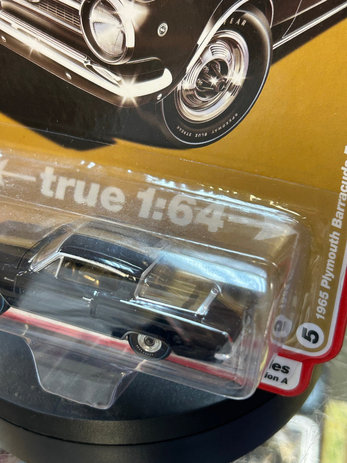 1965 Plymouth Barracuda Formula S (Auto World, Modern Muscle) SEALED product image 4, provided for visual reference and