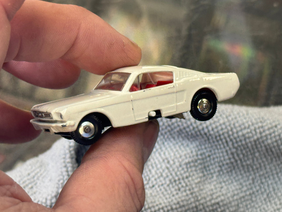 White Ford Mustang 8 Diecast (Vintage Matchbox, Lesney) product image 4, provided for visual reference and product detail