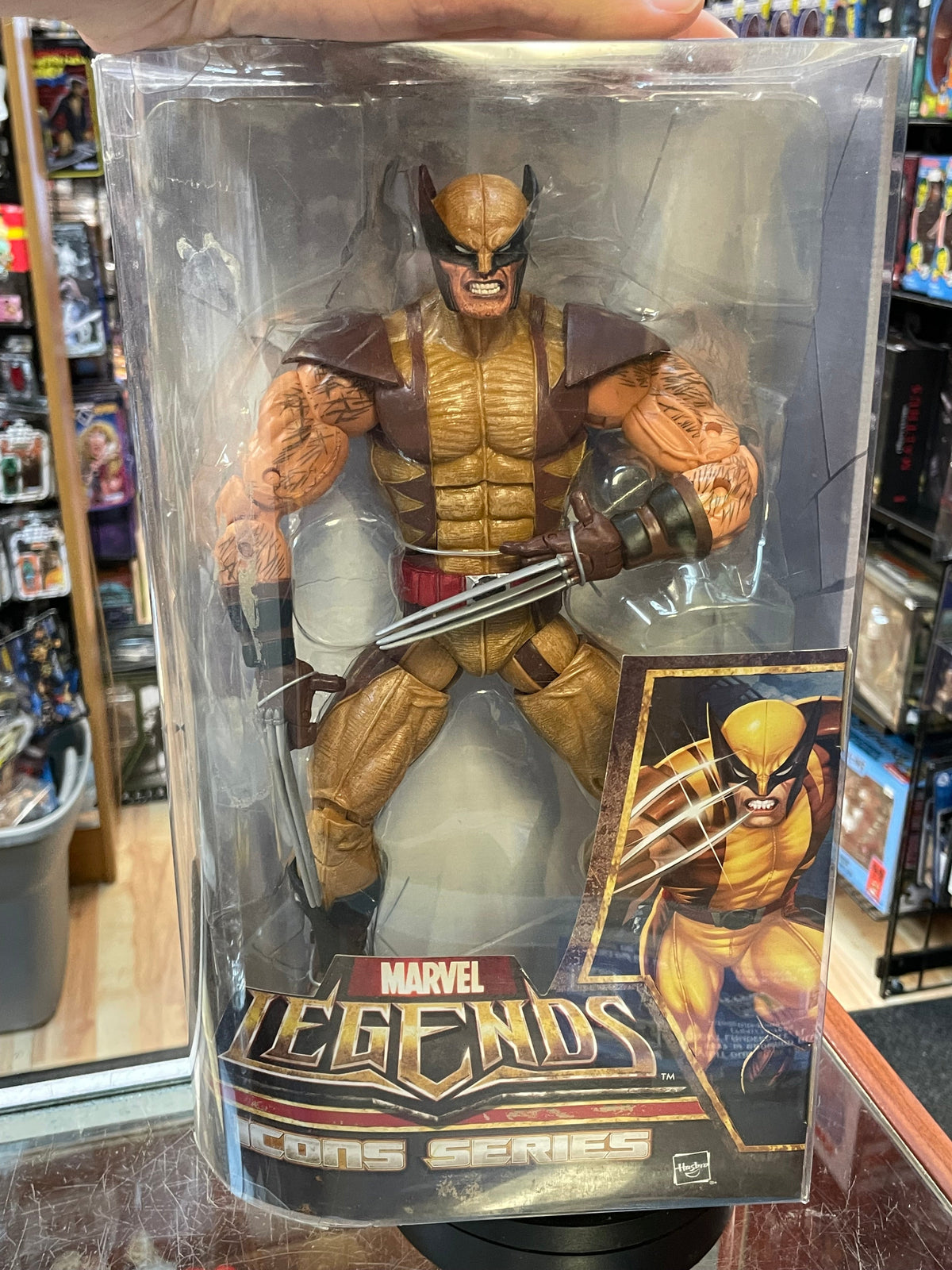 Wolverine -Deluxe Icon Series- (Marvel Legends, Hasbro) **SEALED** product image 4, provided for visual reference and