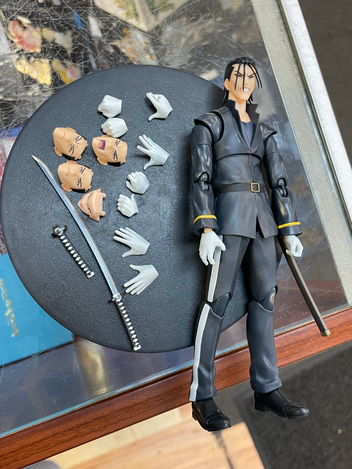 Hajime Saito (Bandai Tamashii SH Figuarts, Rurouni Kenshin) COMPLETE product image 5, provided for visual reference and
