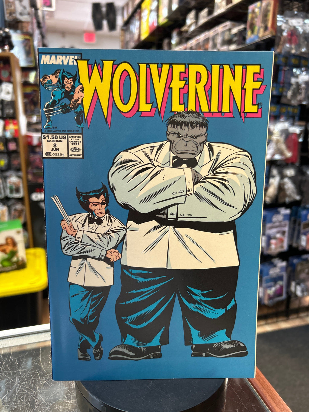 Wolverine #8 -Patch & Grey Hulk- (Marvel, Vintage Comics) product image 1, provided for visual reference and product detail