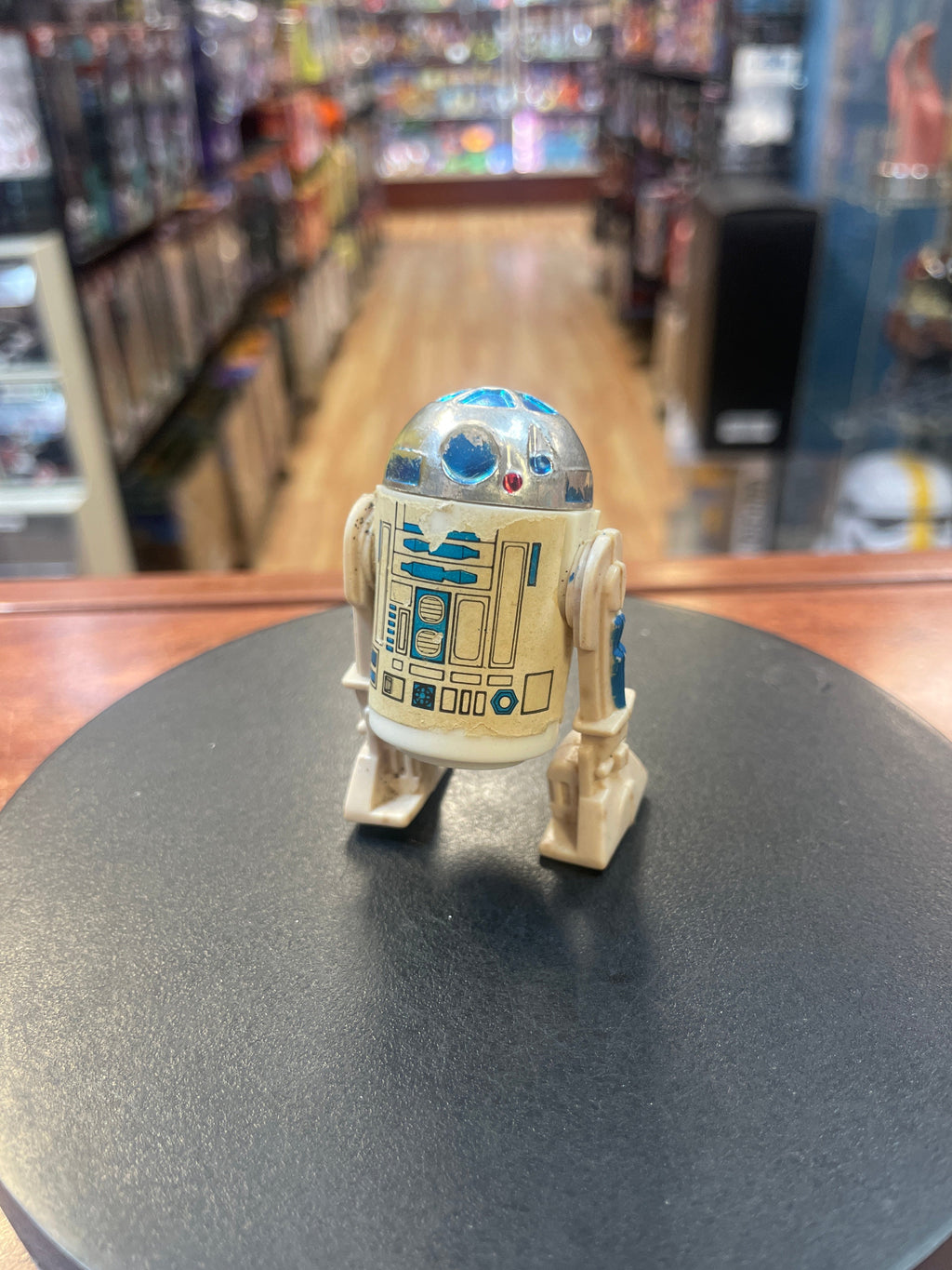 R2-D2 (Vintage Star Wars, Kenner) **COMPLETE** product image 1, provided for visual reference and product detail review