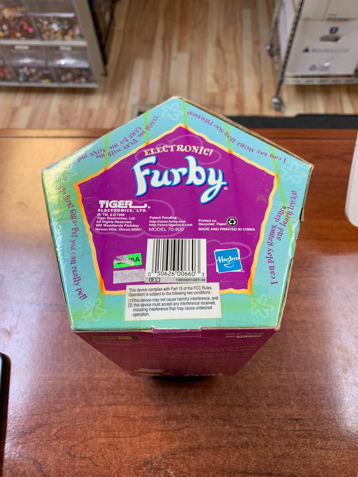Bumble Bee Brown Eyes (Vintage Furby, Tiger Electronics) SEALED product image 7, provided for visual reference and product