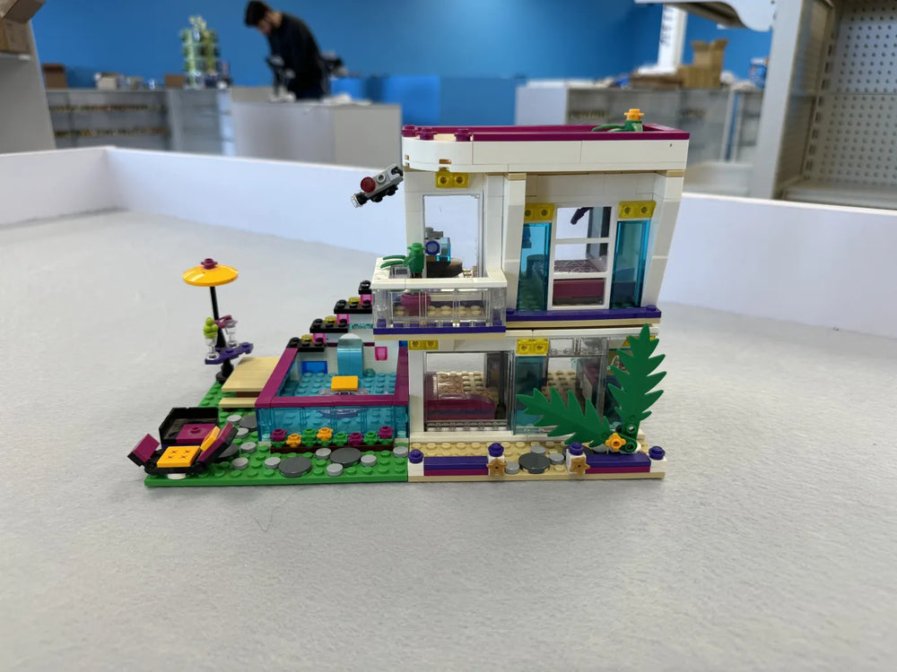 41135 Livi's Pop Star House (Retired) (Previously Owned)