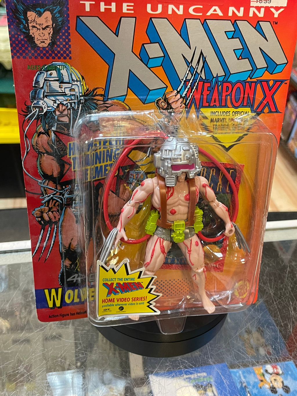 Uncanny Weapon X Wovlerine Red (Vintage Marvel, Toy Biz) SEALED product image 2, provided for visual reference and product
