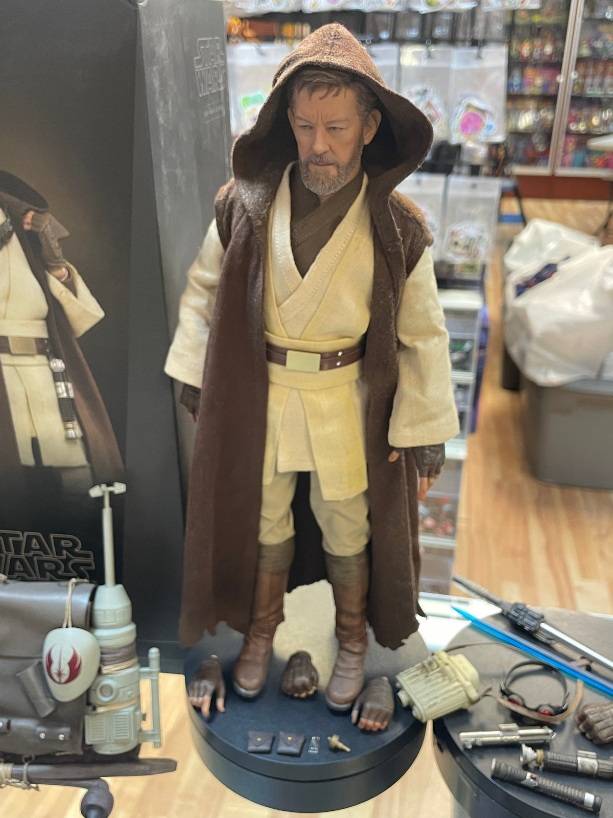 Obi Wan Kenobi Mythos 1/6 Scale (Star Wars, Sideshow) COMPLETE product image 18, provided for visual reference and product
