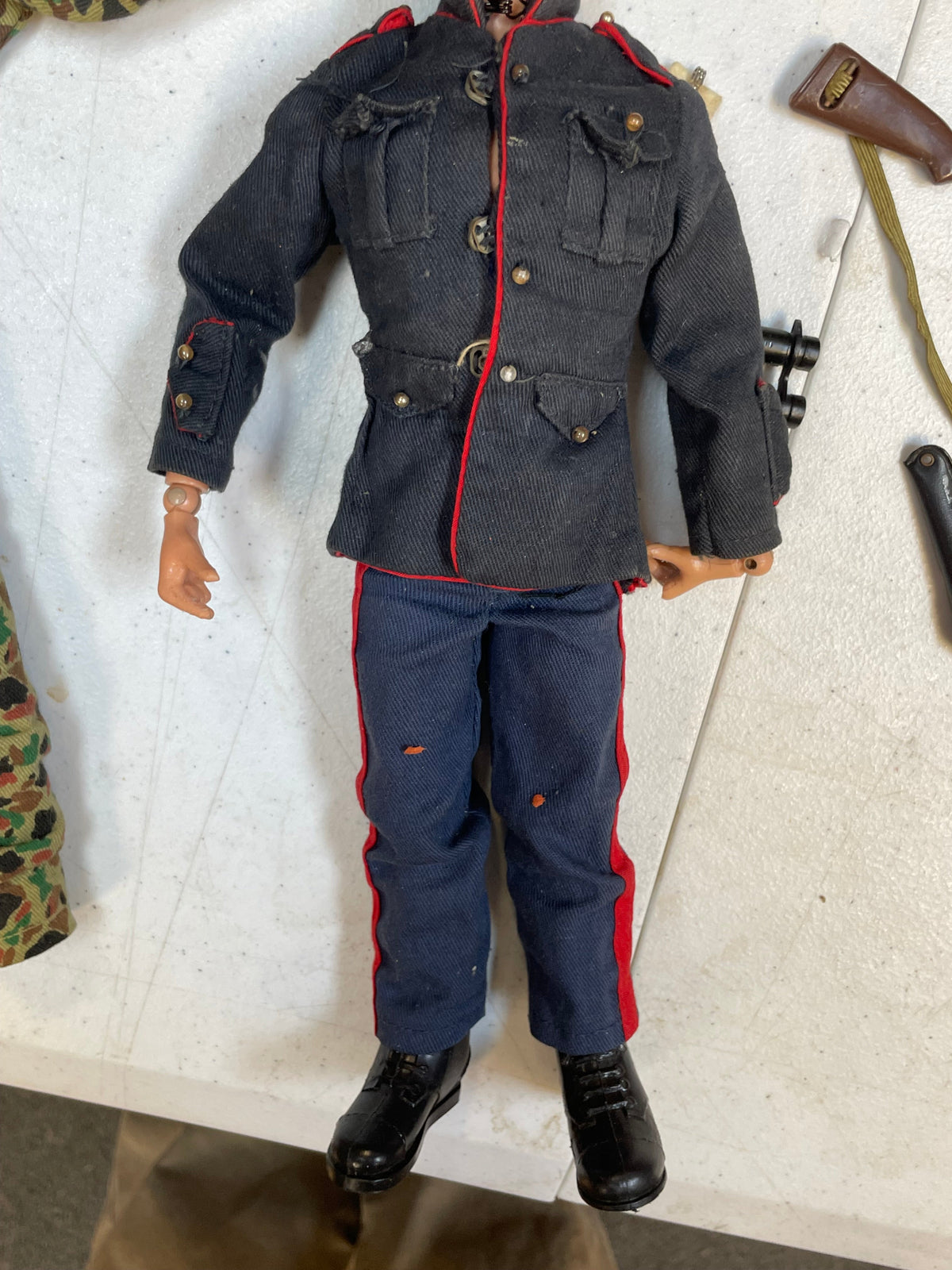 Action Marine with Foot Locker (Vintage 12” GI Joe, Hasbro) **Original** product image 22, provided for visual reference and