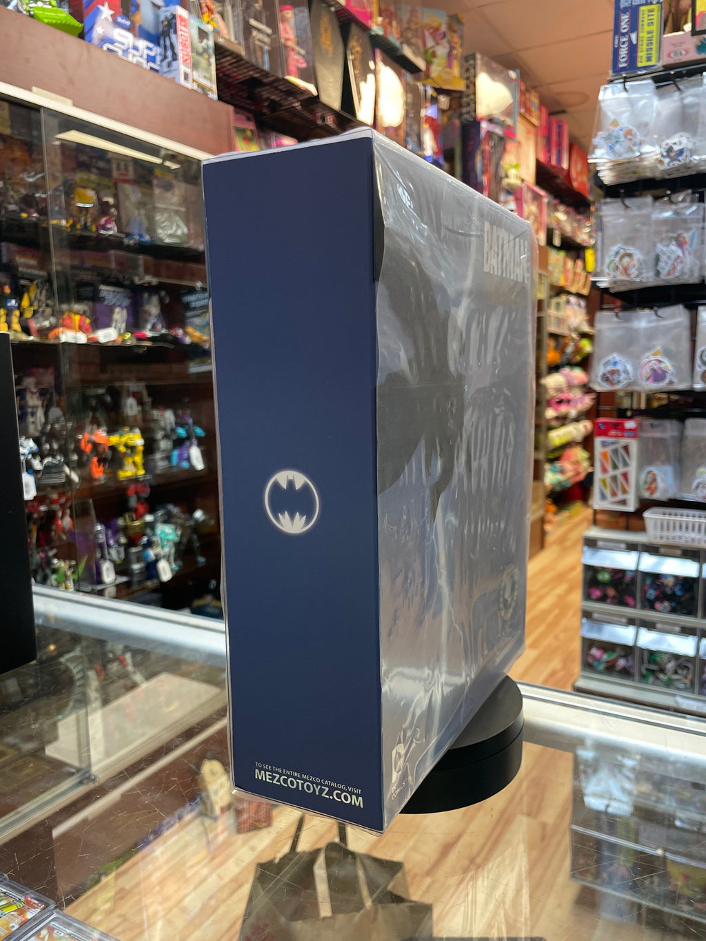 Batman The Dark Knight Returns Exclusive (DC Comics, Mezco One:12) **SEALED** product image 2, provided for visual reference
