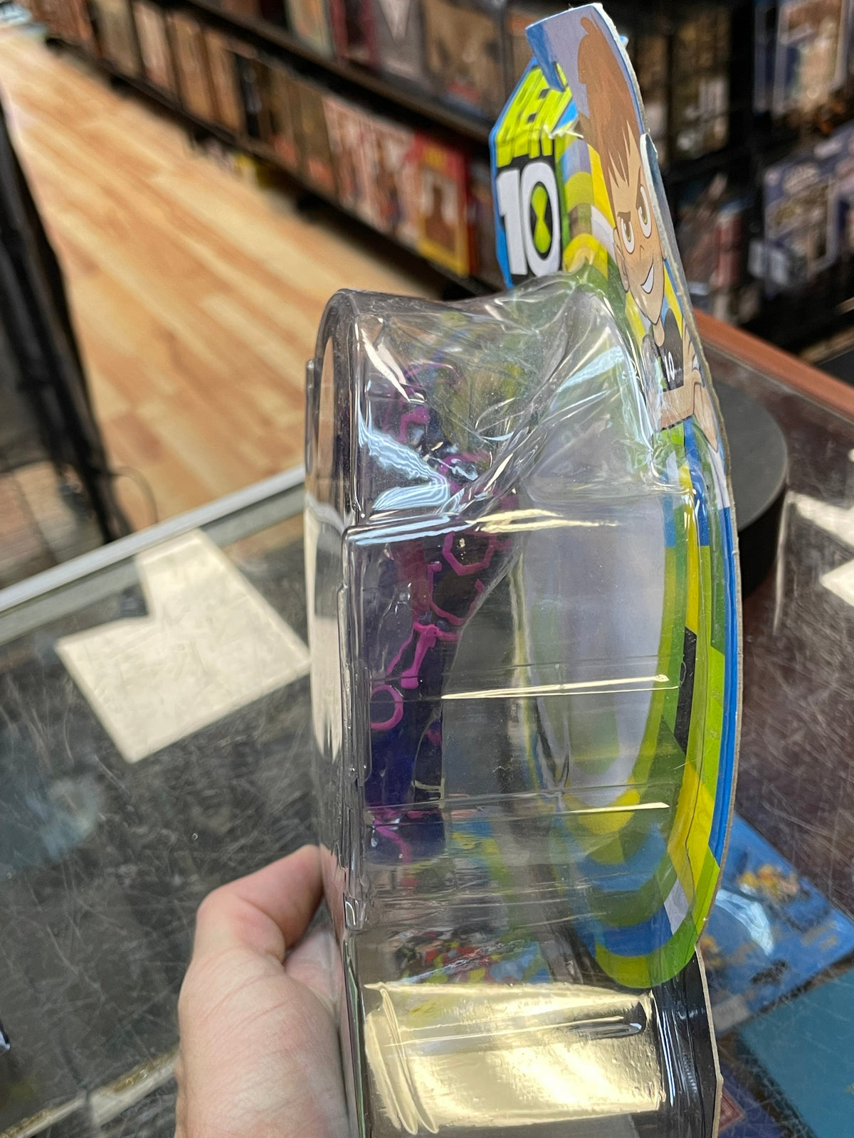 Upgrade (Ben 10, Playmates) *SEALED* product image 3, provided for visual reference and product detail review