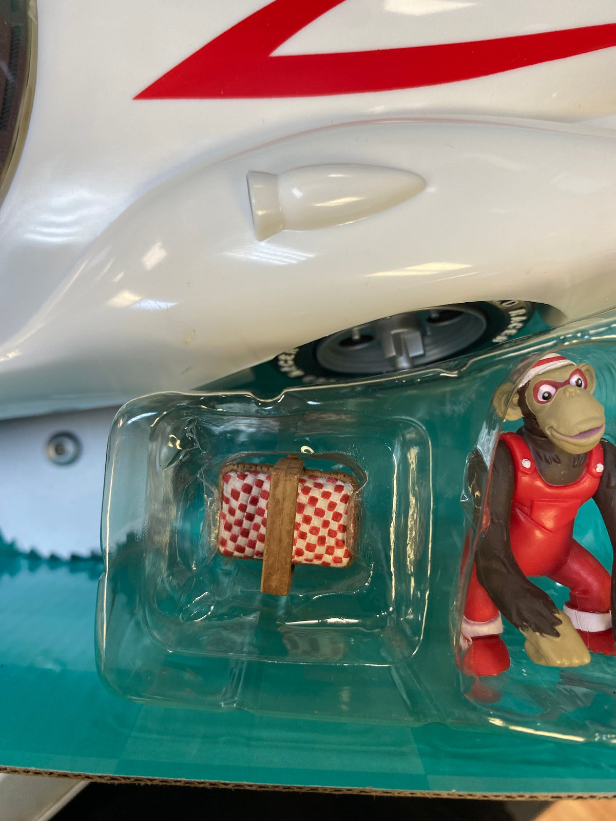 Mach 5 Playset with Spindle Chim Chim (Vintage Speed Racer, Resaurus) NEW product image 16, provided for visual reference