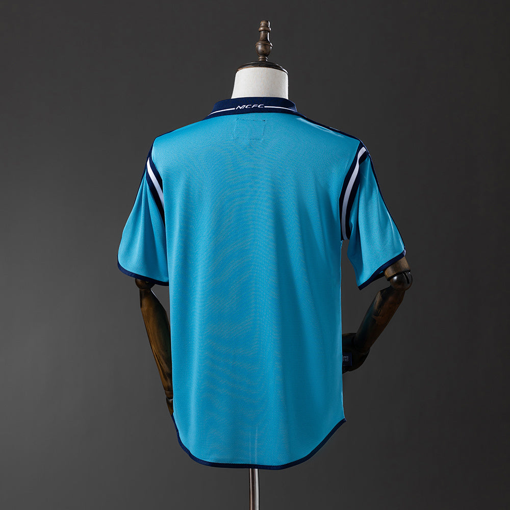 Manchester City Jersey 2001-03 Home Retro Football Kit product image 2