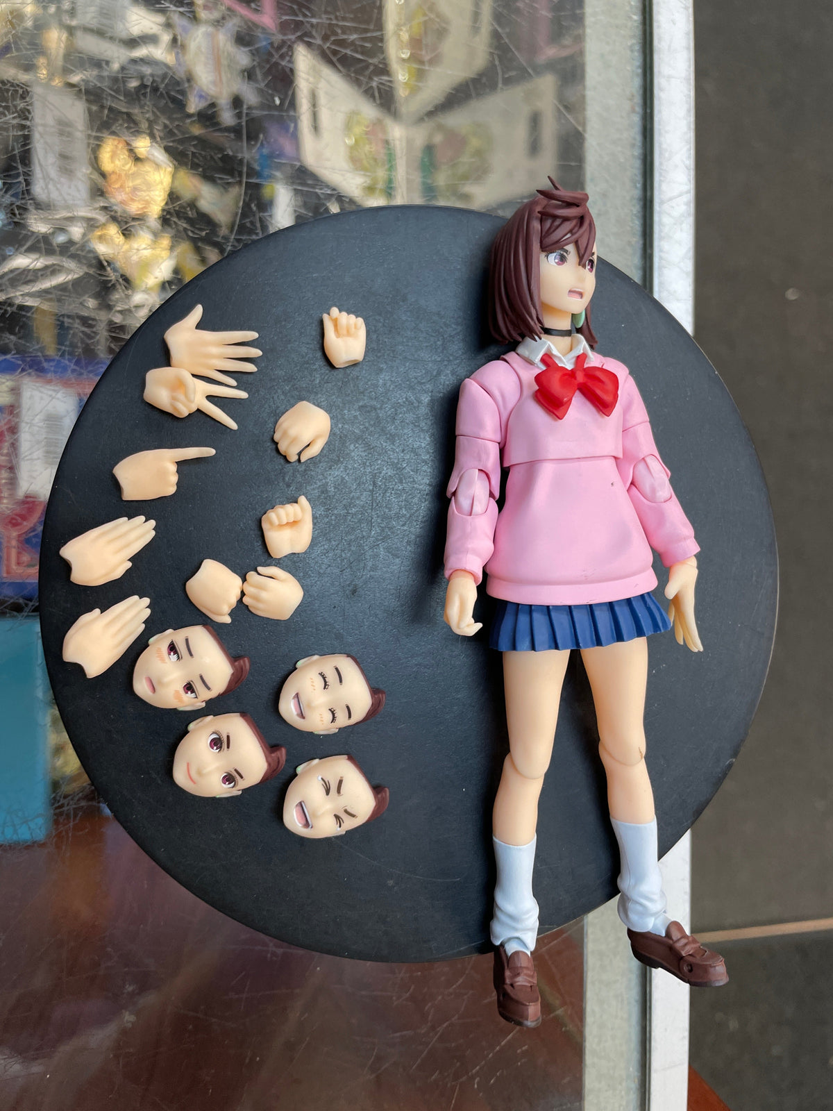 Momo Ayase(Bandai Tamashii SH Figuarts, Dandadan) COMPLETE product image 3, provided for visual reference and product detail