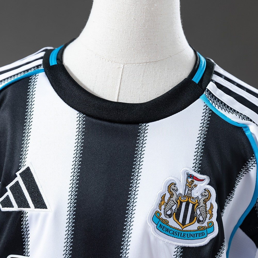 Kids Newcastle United Jersey 25/26 Home Football Kit product image 8