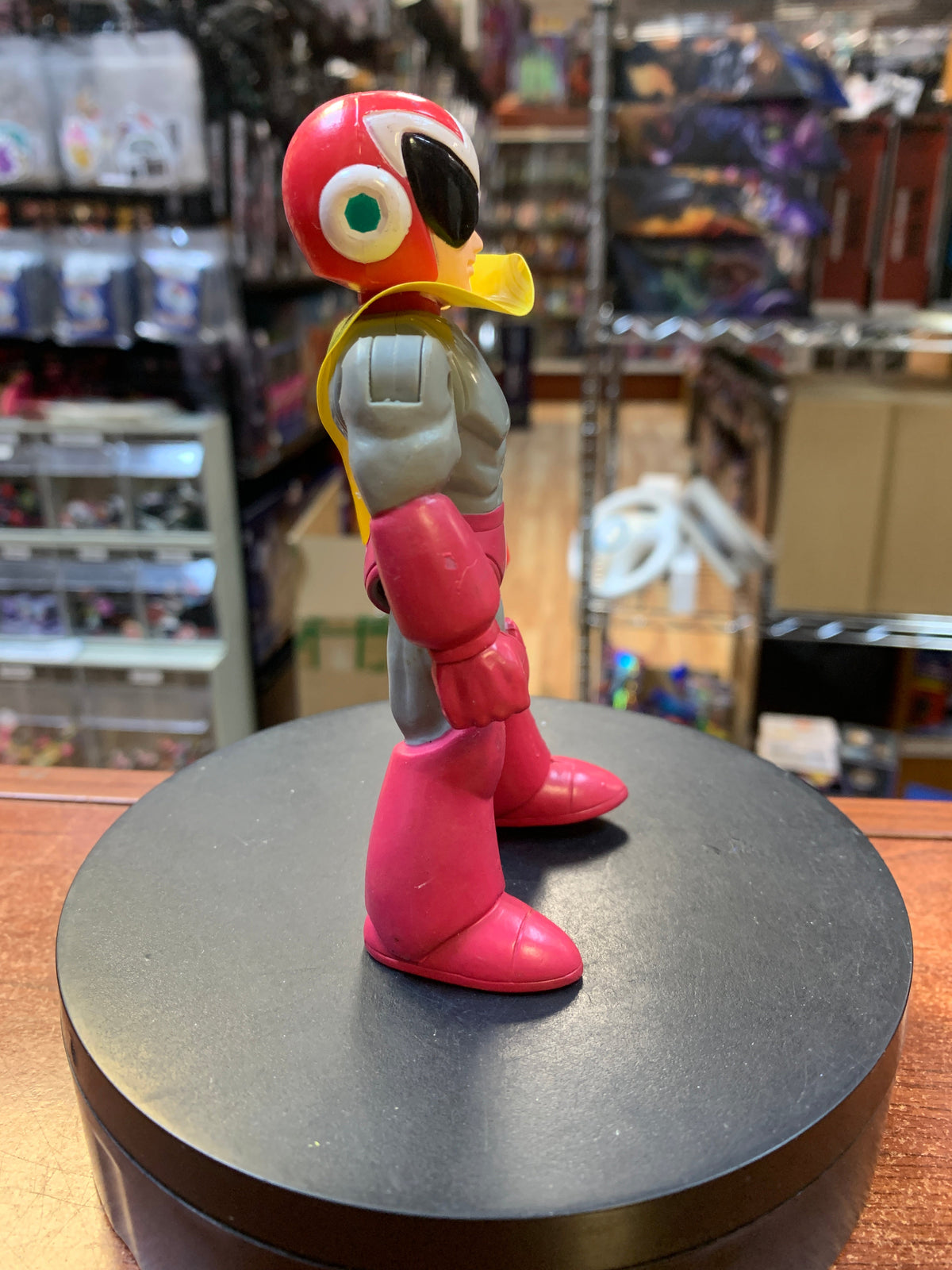 Protoman (Vintage Megaman, Bandai Capcom) **LOOSE** product image 2, provided for visual reference and product detail review