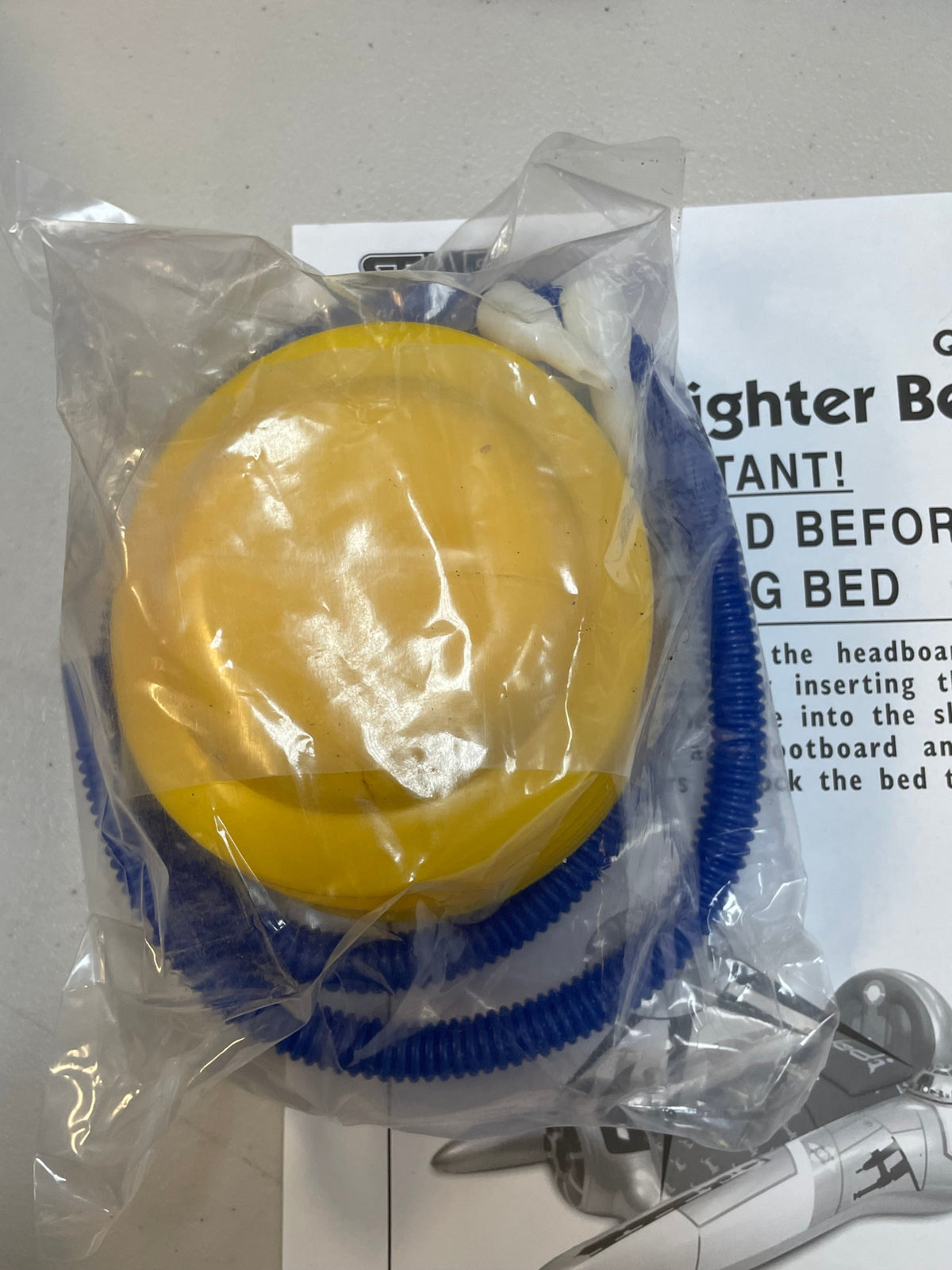 Jedi Starfighter Bed (Vintage Star Wars, Quick Set) OPEN BOX product image 6, provided for visual reference and product