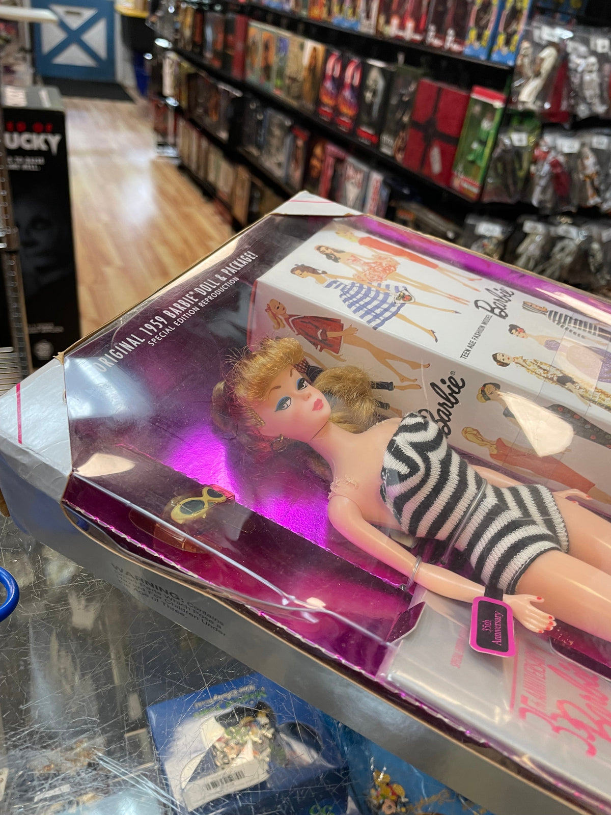 35th Anniversary Blonde #11590 (Vintage Barbie, Mattel) **SEALED** product image 4, provided for visual reference and