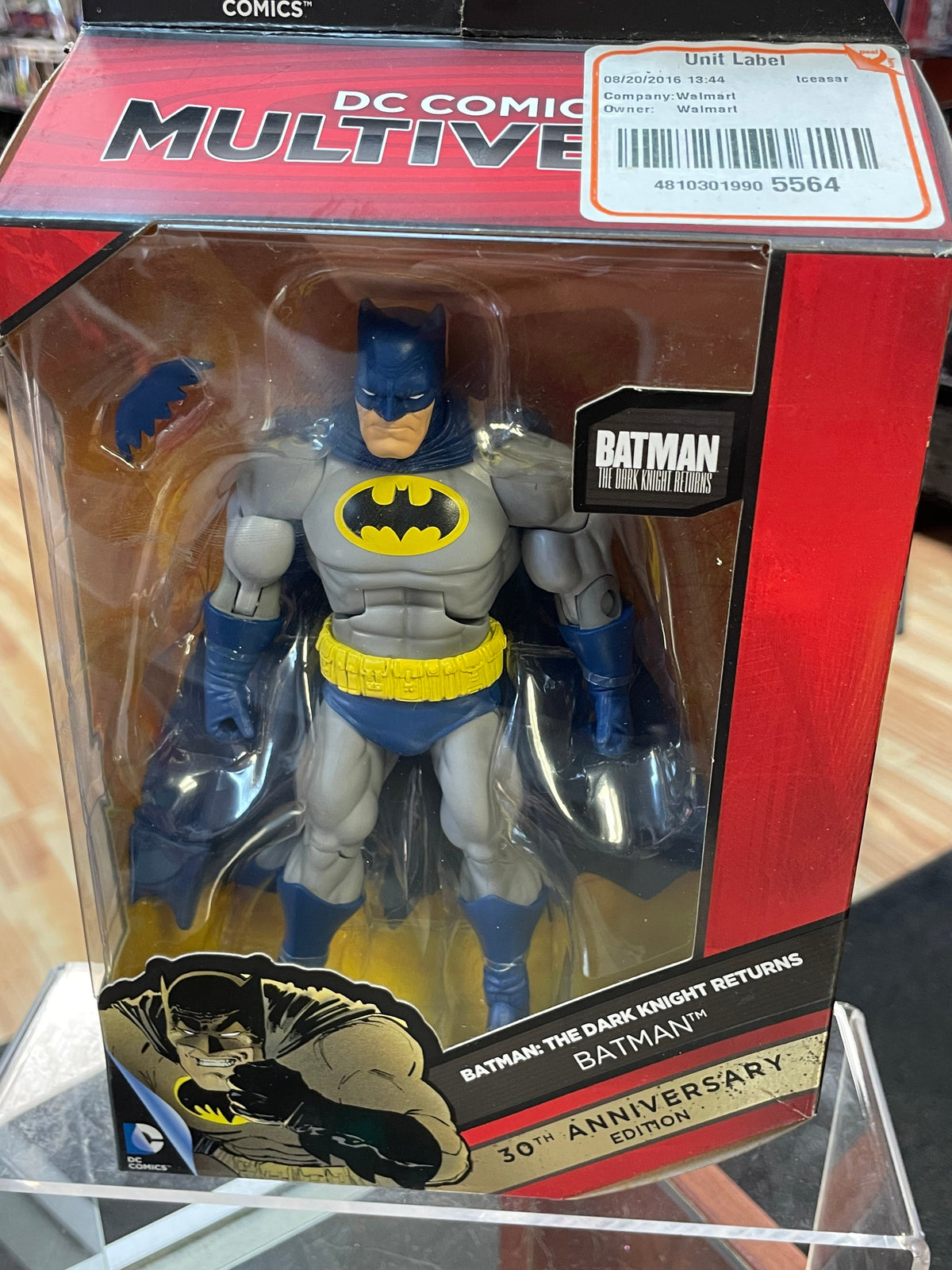 Dark Knight Returns Batman (DC Multiverse, Mattel) **SEALED** product image 5, provided for visual reference and product
