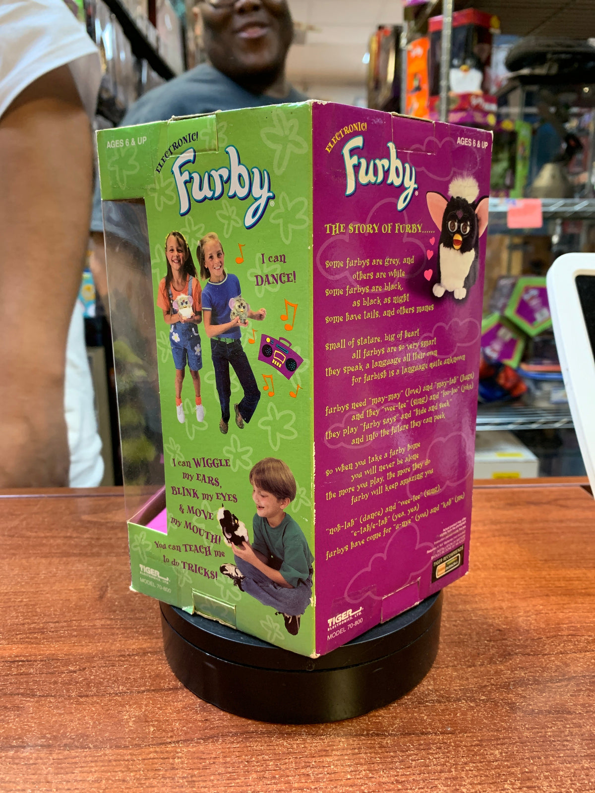 Bumble Bee Brown Eyes (Vintage Furby, Tiger Electronics) SEALED product image 4, provided for visual reference and product